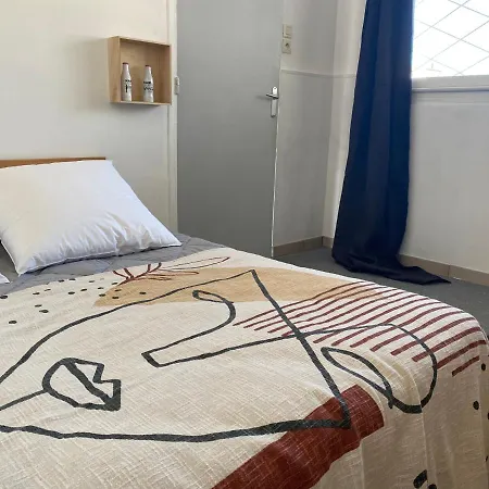 Moderne Balcon 5min De La Gare Et Parking A Proximite